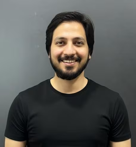 M Hamza Farooqi